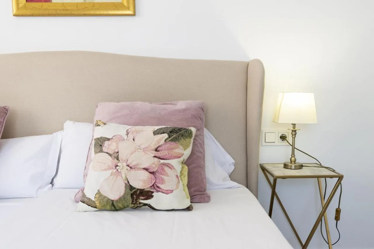 Soho Premium 4 Bedrooms Apartment 말라가