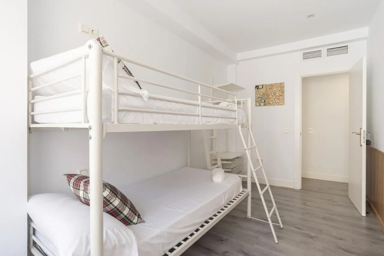Soho Premium 4 Bedrooms Apartment 말라가