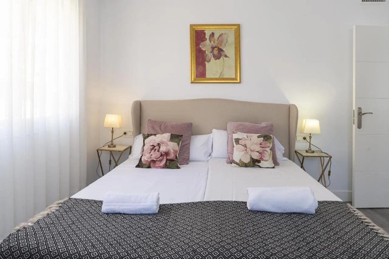Soho Premium 4 Bedrooms Apartment 말라가