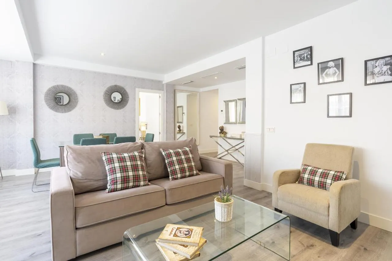 Soho Premium 4 Bedrooms Apartment 말라가 0*,