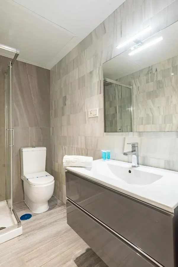 Soho Premium 4 Bedrooms Apartment 말라가