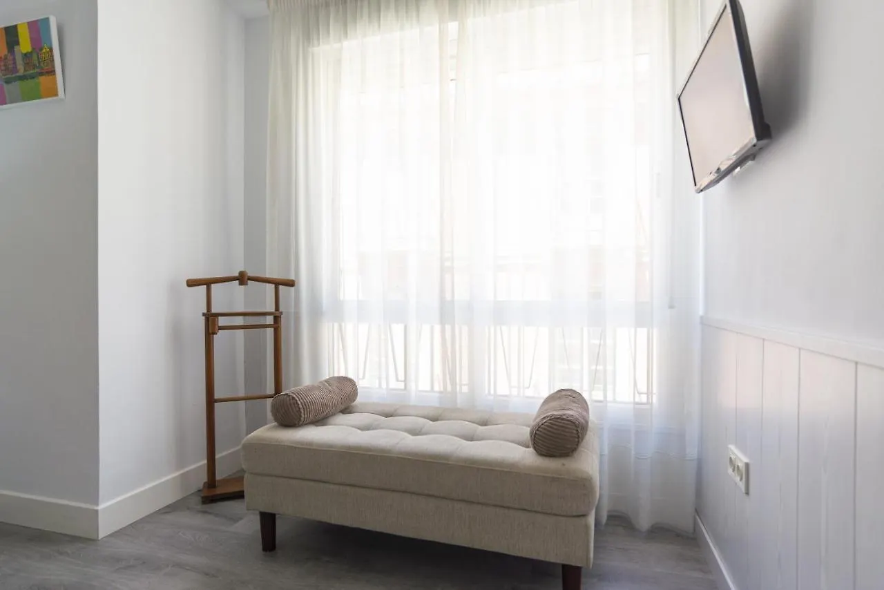 Soho Premium 4 Bedrooms Apartment مالقة